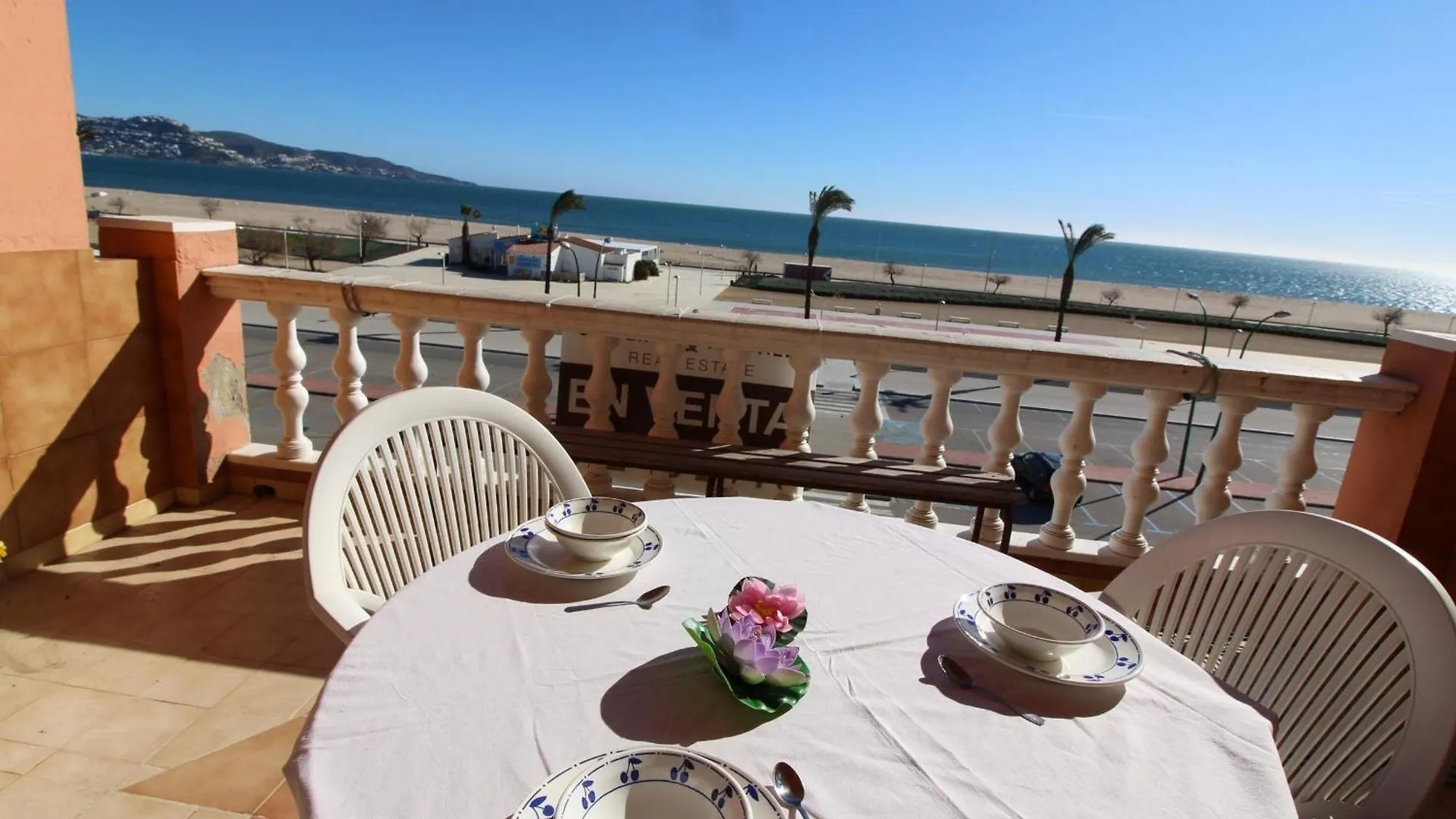 Apartamento De Tres Dormitorios Vistas Al Mar - Hisp-288-58 Empuriabrava